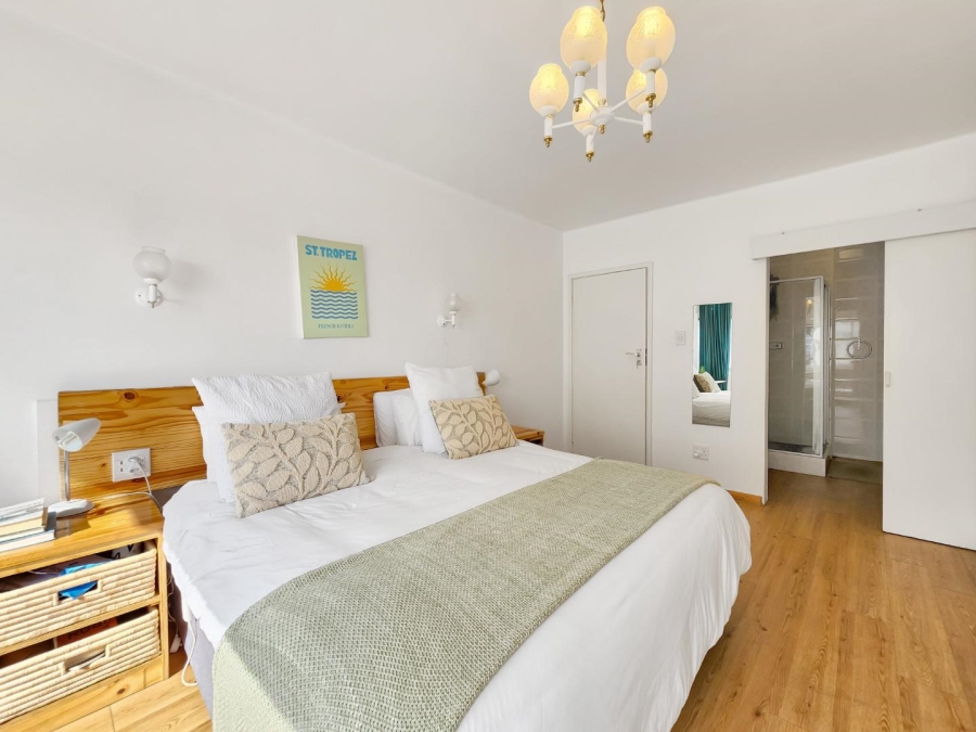 To Let 1 Bedroom Property for Rent in Sea Point Western Cape